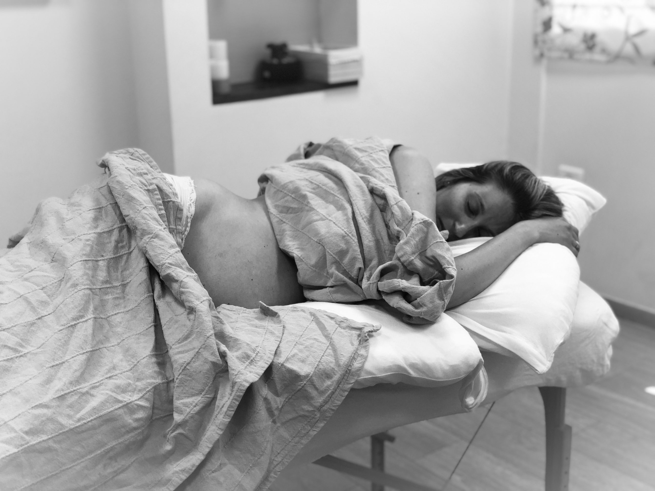 Pelvic & Uterine Balancing in Pregnancy (Equilibrio) - אמה הדולה